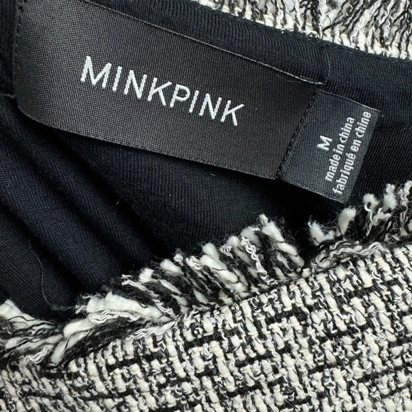 MinkPink white and black Tweed Overall mini dress size Medium - Picture 4 of 8